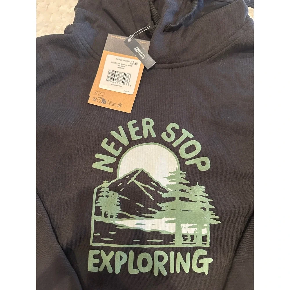 The North Face Mens Outdoor Graphic Hoodie Black NF0A8C2QJK3-M Size Medium NWT